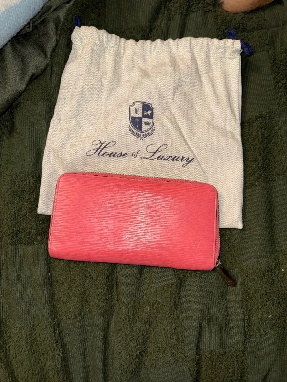 LV Vintage wallet